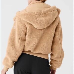 Alo Yoga Sherpa Zip Up Hooded Cropped Jacket size M